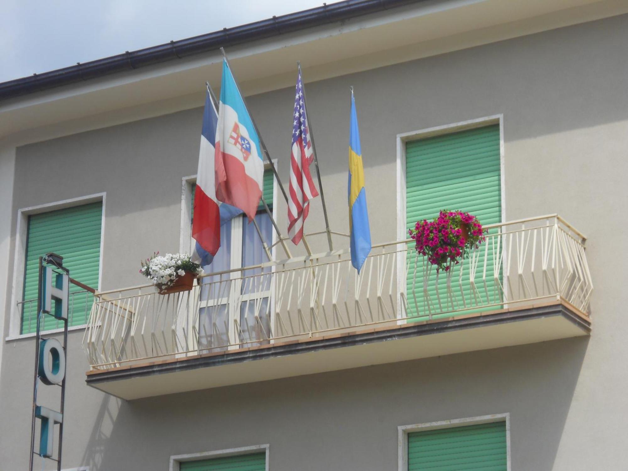 Albergo Belvedere Borghetto di Vara Exteriér fotografie